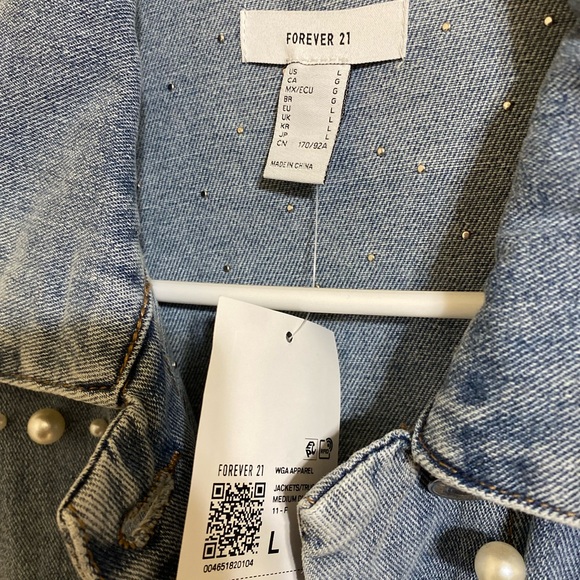 Forever 21 Blue Pearl Studded Jean Jacket - Picture 4 of 4